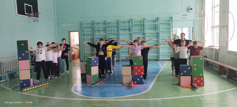 Соревнования в начальной школе.